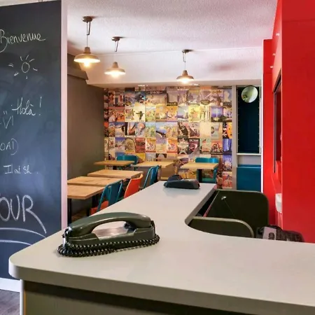 Eco Rouen Louviers Val De Reuil 호텔