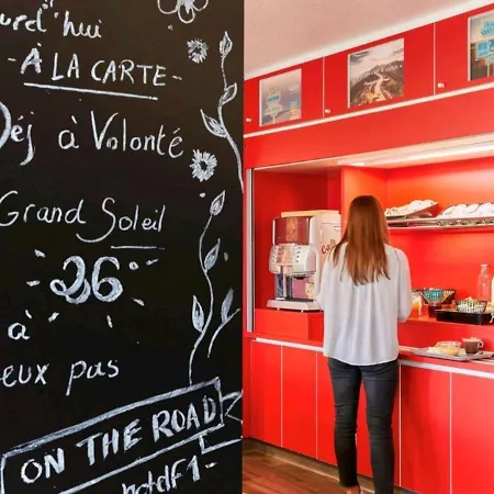 Eco Rouen Louviers Val De Reuil 호텔